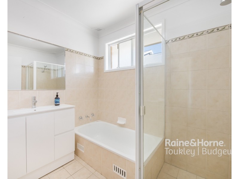 38 Coorabin Street, Gorokan NSW 2263