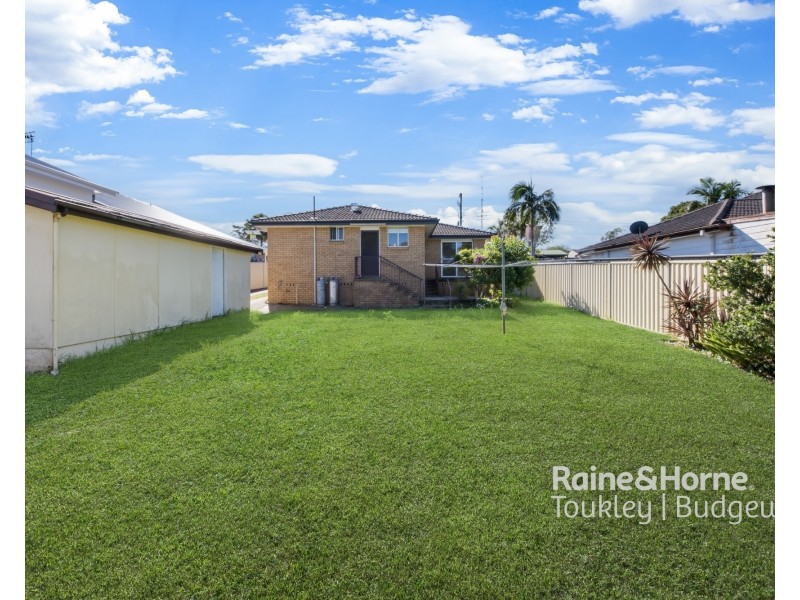 38 Coorabin Street, Gorokan NSW 2263