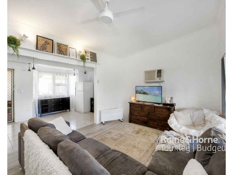 41 Tarwhine Avenue, Chain Valley Bay NSW 2259
