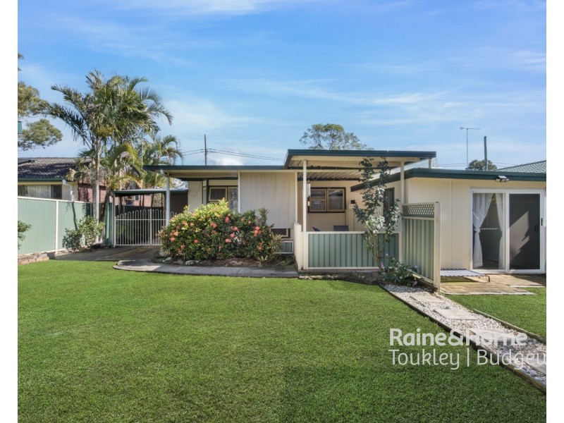 41 Tarwhine Avenue, Chain Valley Bay NSW 2259