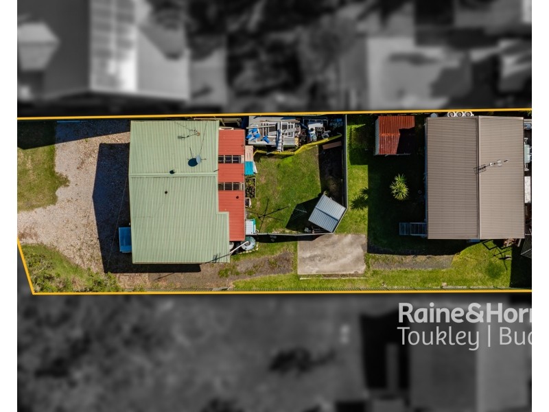 15 & 15a Kamilaroo Avenue, Lake Munmorah NSW 2259