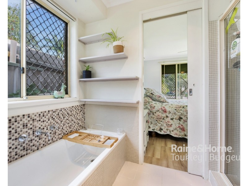 180A Tuggerawong Road, Wyongah NSW 2259