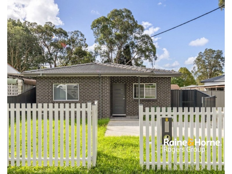 7 Norah Avenue, Charmhaven NSW 2263