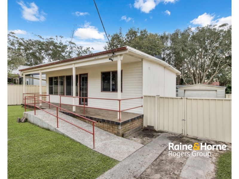 11 Norah Avenue, Charmhaven NSW 2263