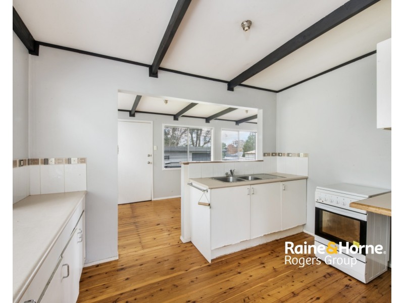 11 Norah Avenue, Charmhaven NSW 2263