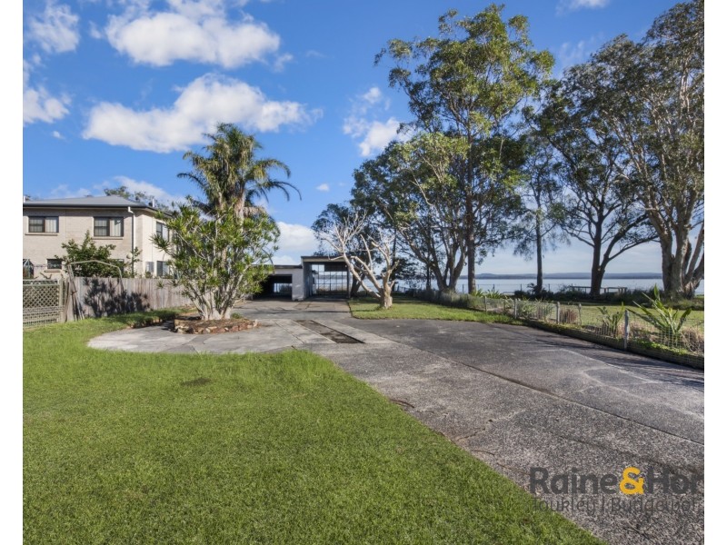 70 Leonard Avenue, Toukley NSW 2263