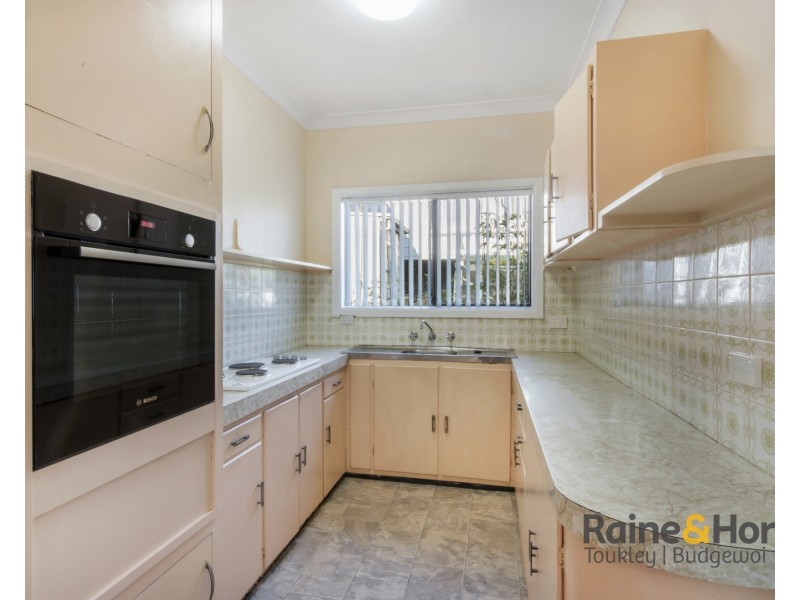 70 Leonard Avenue, Toukley NSW 2263