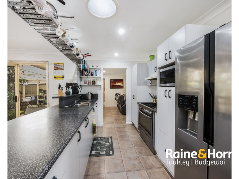 225 Tall Timbers Road, Kingfisher Shores NSW 2259