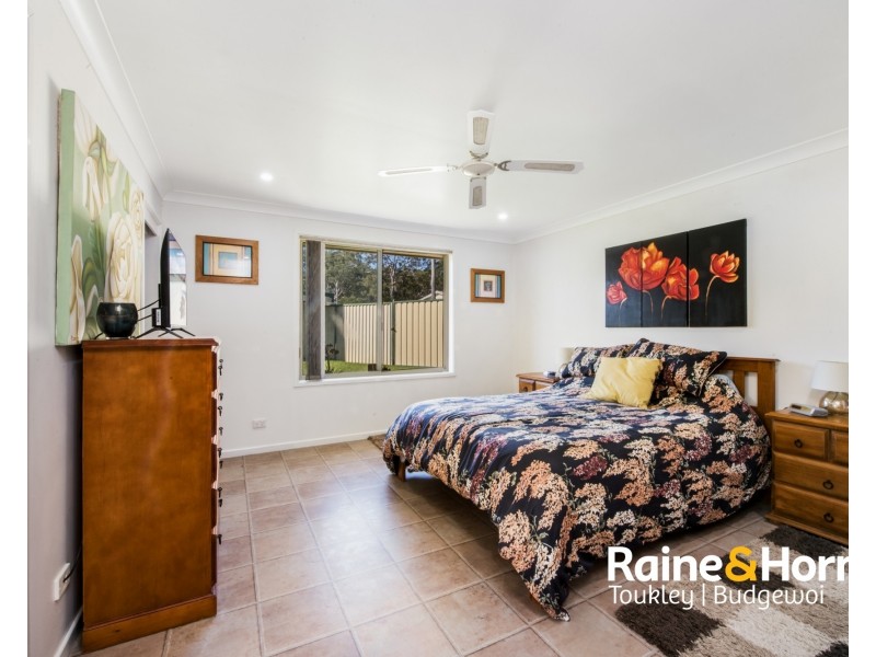 225 Tall Timbers Road, Kingfisher Shores NSW 2259