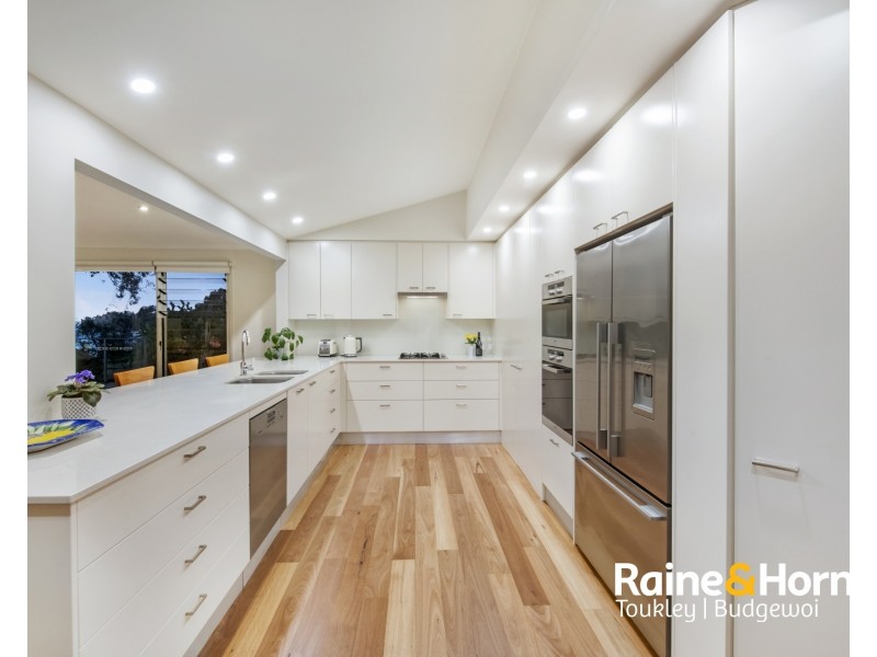 9 Short Street, Wyee Point NSW 2259