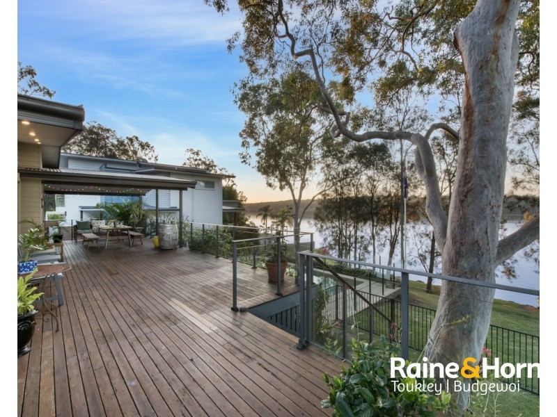9 Short Street, Wyee Point NSW 2259
