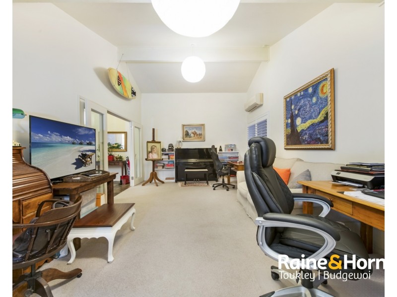 9 Short Street, Wyee Point NSW 2259