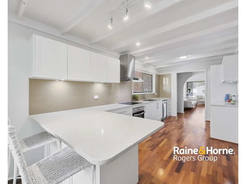 3 Saturday Street, Tuggerawong NSW 2259