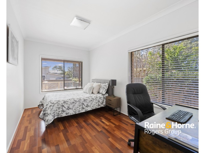 3 Saturday Street, Tuggerawong NSW 2259