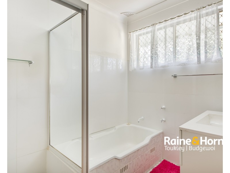 22 Belbowrie Street, Canton Beach NSW 2263
