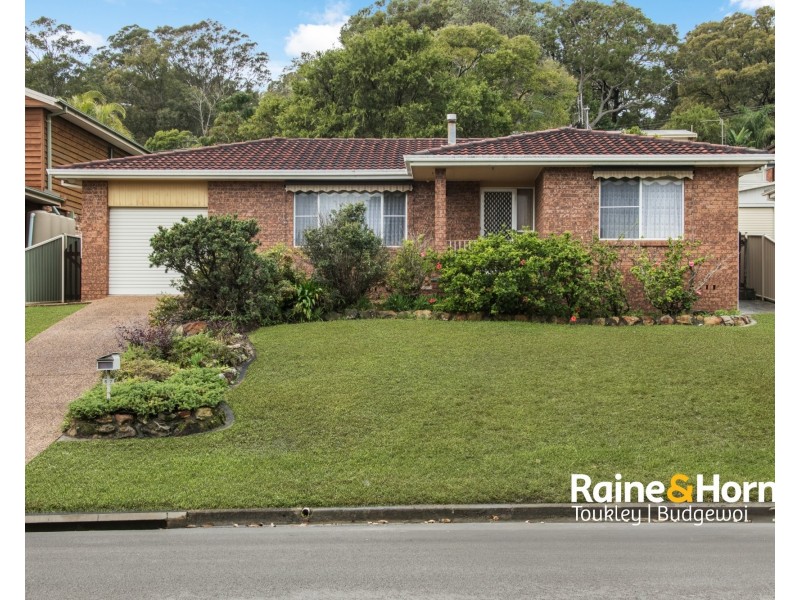 67 Premier Way, Bateau Bay NSW 2261