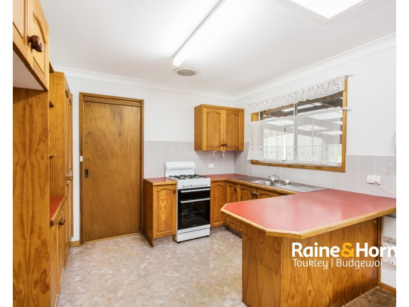 67 Premier Way, Bateau Bay NSW 2261