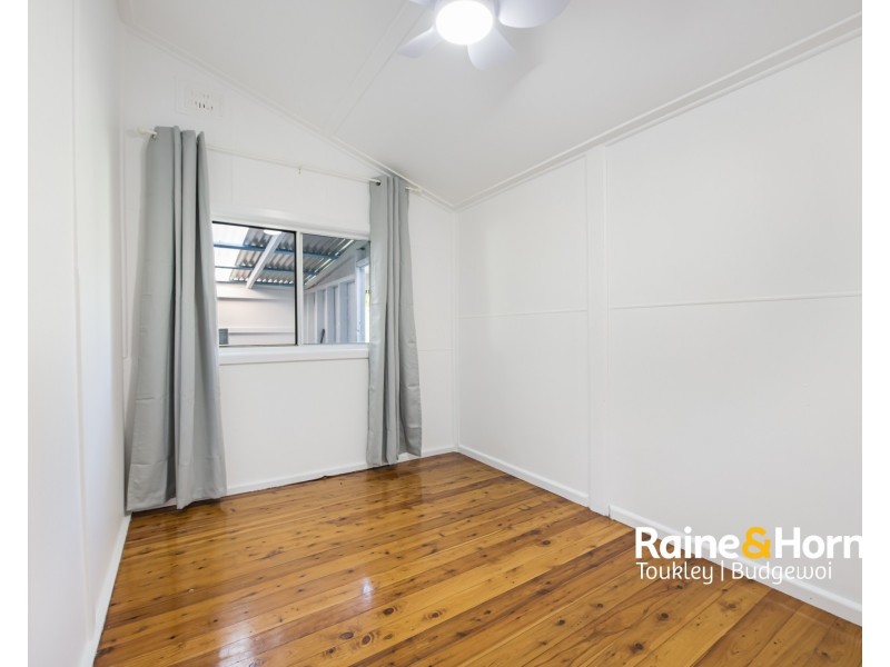 139 Tuggerawong Road, Wyongah NSW 2259