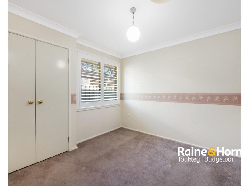 9 Twin Lakes Drive, Lake Haven NSW 2263