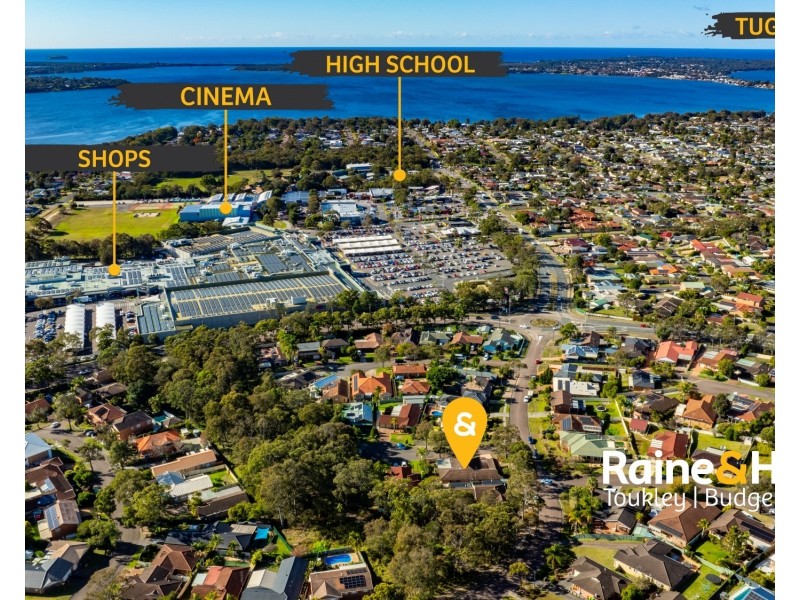 9 Twin Lakes Drive, Lake Haven NSW 2263