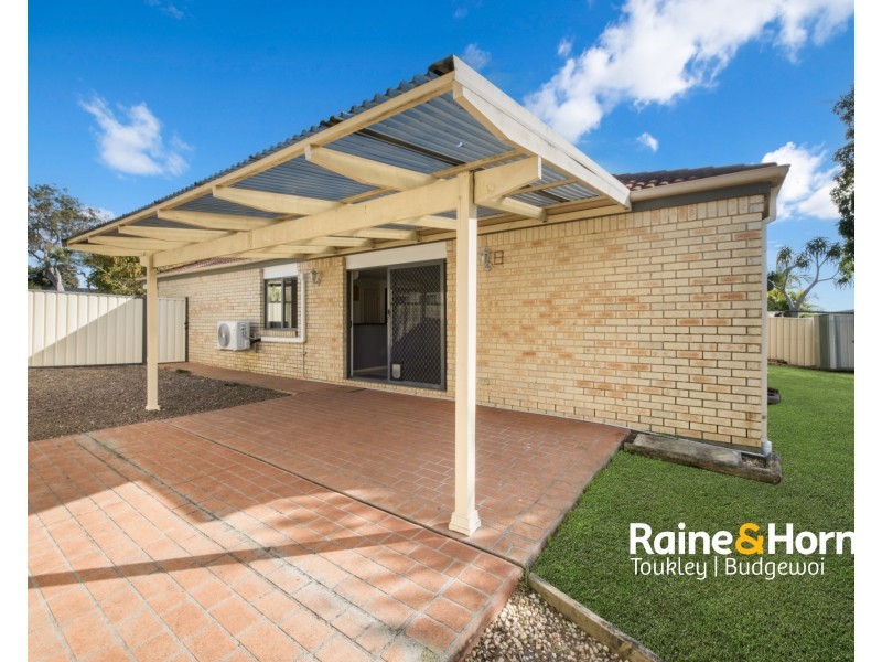 77 Mountain View Drive, Woongarrah NSW 2259