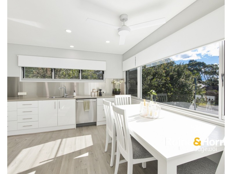 26 Lake Street, Wyee Point NSW 2259