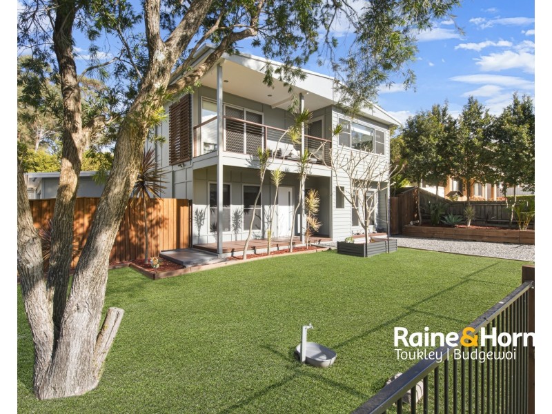 26 Lake Street, Wyee Point NSW 2259