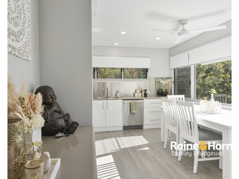 26 Lake Street, Wyee Point NSW 2259