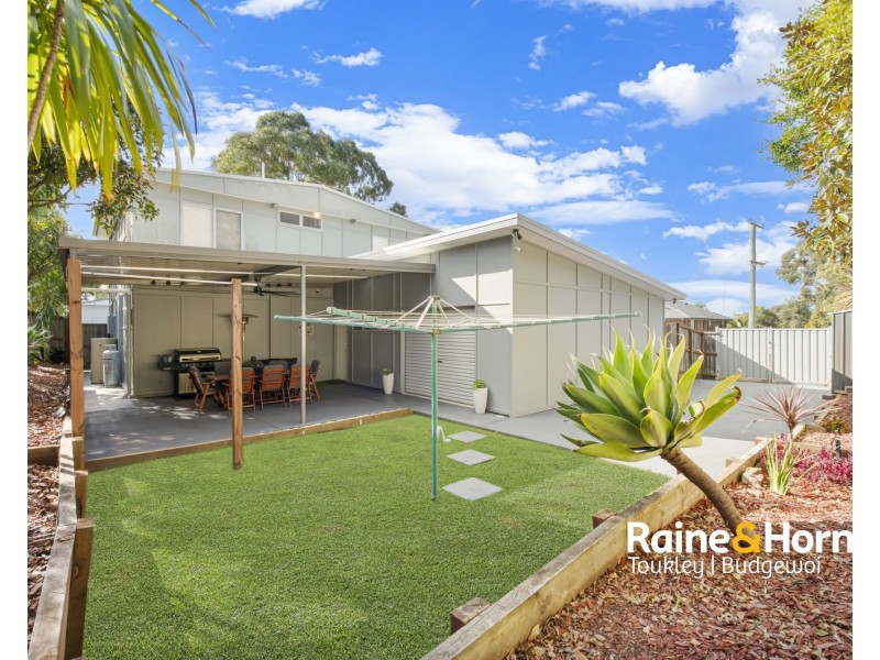 26 Lake Street, Wyee Point NSW 2259