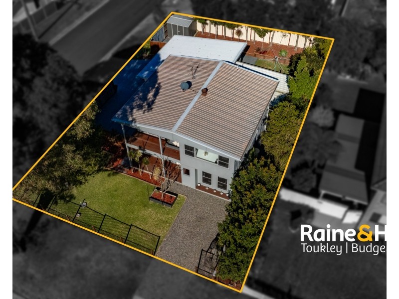 26 Lake Street, Wyee Point NSW 2259