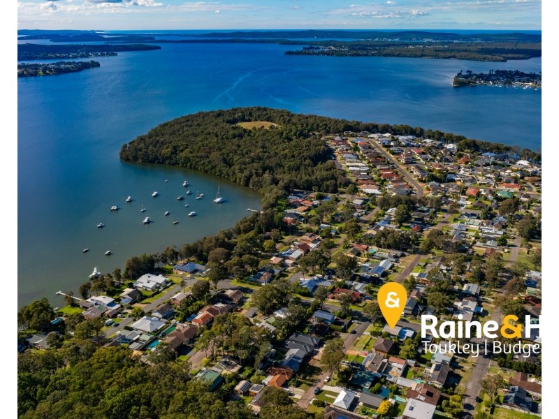 26 Lake Street, Wyee Point NSW 2259