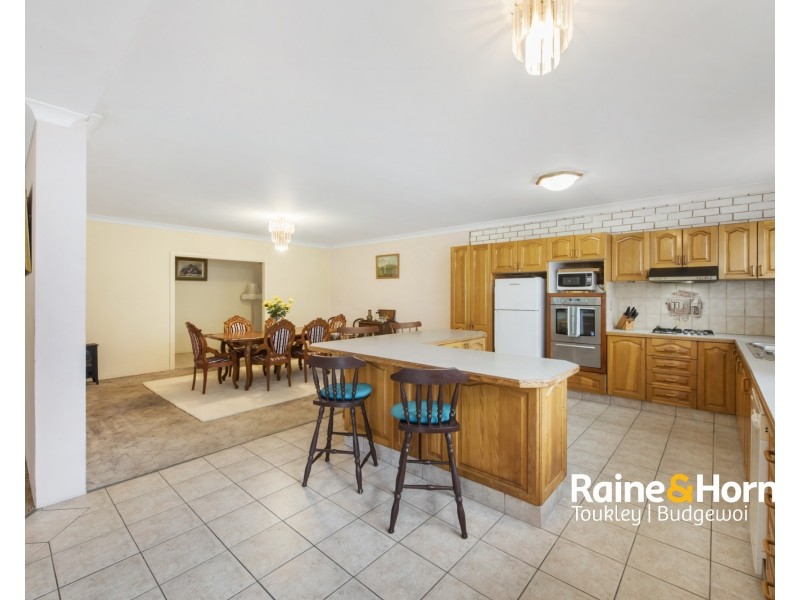 29 Lake Haven Drive, Lake Haven NSW 2263