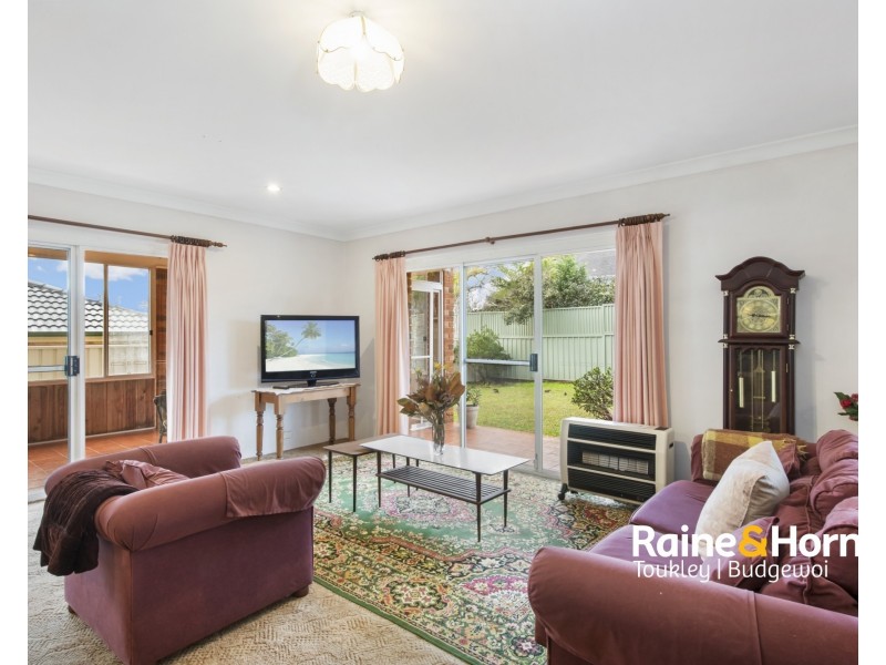 29 Lake Haven Drive, Lake Haven NSW 2263