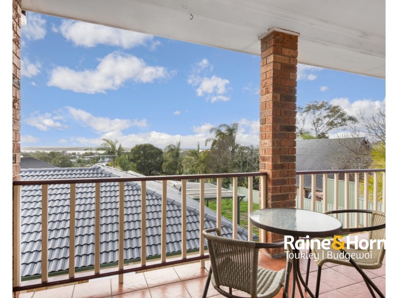 29 Lake Haven Drive, Lake Haven NSW 2263