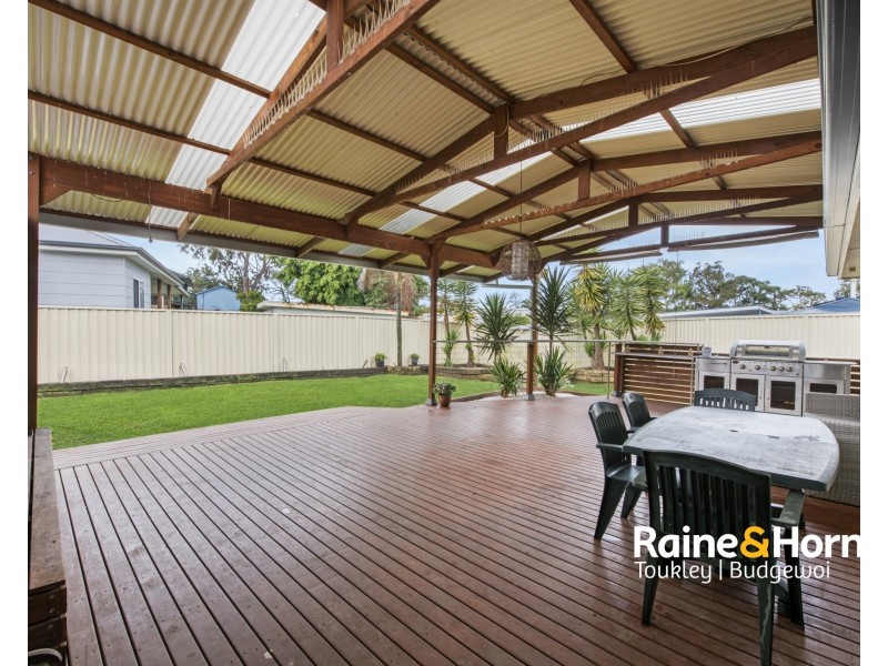 19 Kalele Avenue, Halekulani NSW 2262