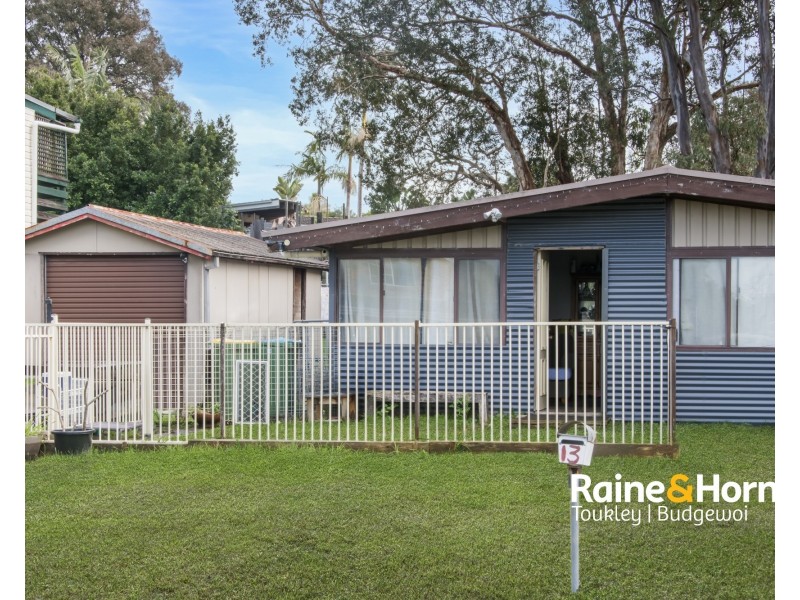 13 Yackerboom Avenue, Buff Point NSW 2262