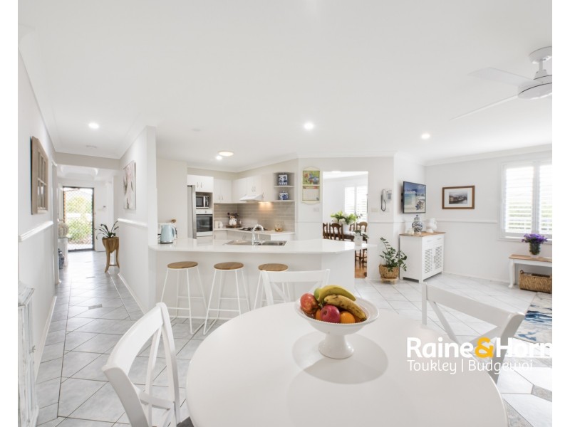 16 Georgia Drive, Hamlyn Terrace NSW 2259