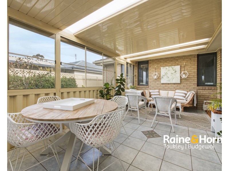 16 Georgia Drive, Hamlyn Terrace NSW 2259