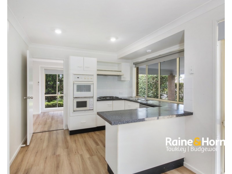 30 Golf Links Drive, Watanobbi NSW 2259