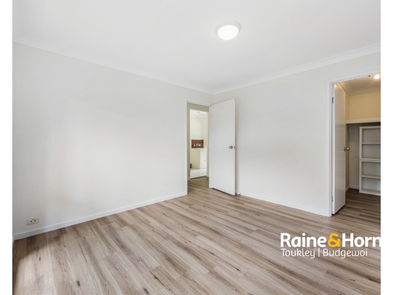 30 Golf Links Drive, Watanobbi NSW 2259