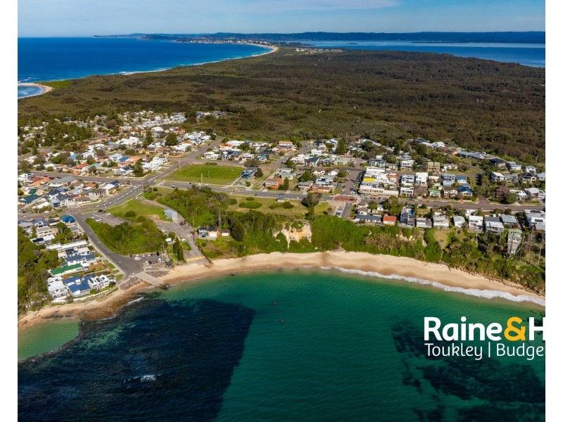 2/12 Lawson Street, Norah Head NSW 2263