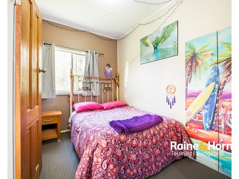 13 Coonanga Avenue, Budgewoi NSW 2262