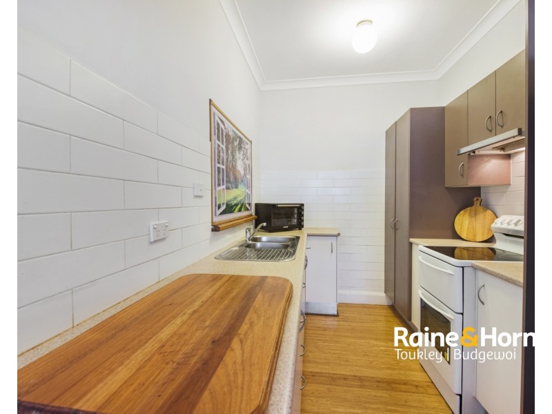 11 Oxley Road, Killarney Vale NSW 2261