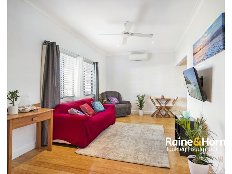 11 Oxley Road, Killarney Vale NSW 2261