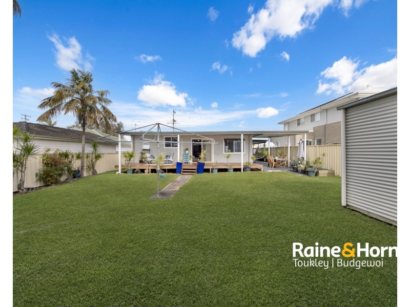11 Oxley Road, Killarney Vale NSW 2261
