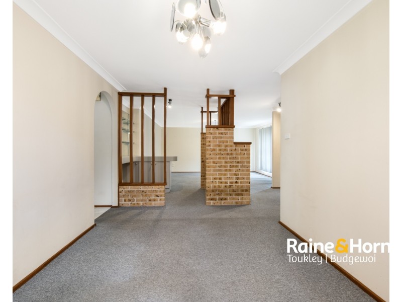 130 Elizabeth Bay Drive, Lake Munmorah NSW 2259