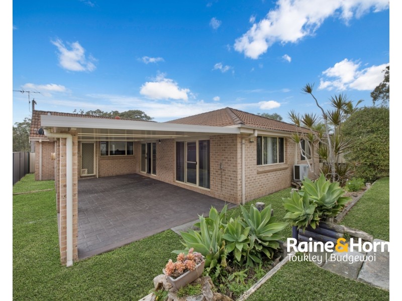130 Elizabeth Bay Drive, Lake Munmorah NSW 2259
