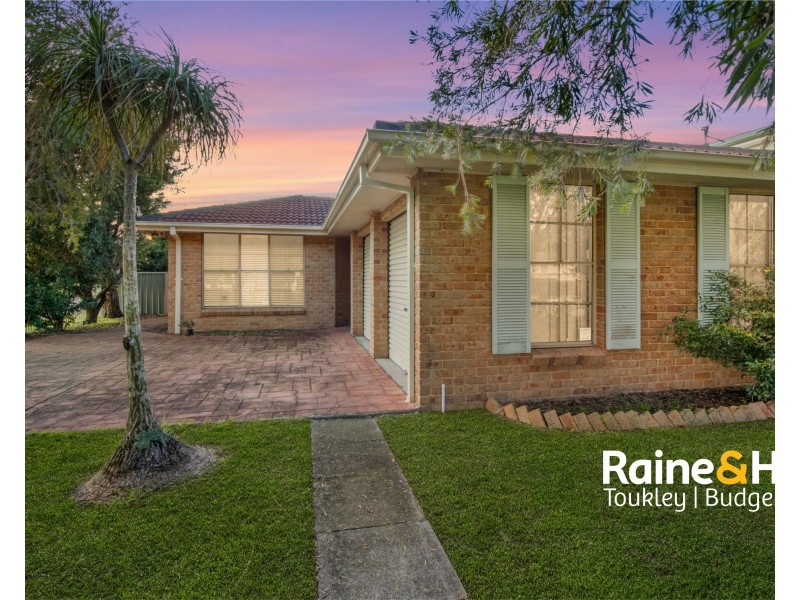 27 Tenth Avenue, Budgewoi NSW 2262