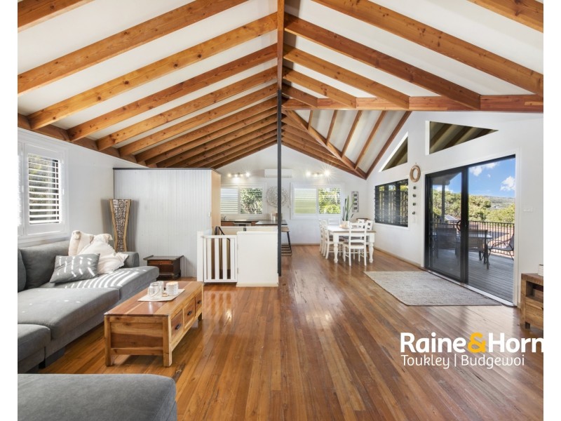 36 Morley Avenue, Bateau Bay NSW 2261