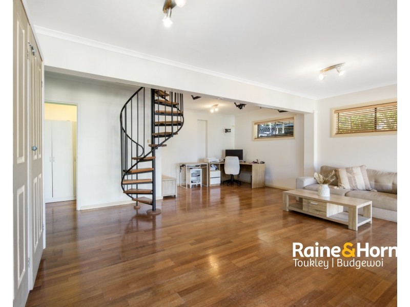 36 Morley Avenue, Bateau Bay NSW 2261